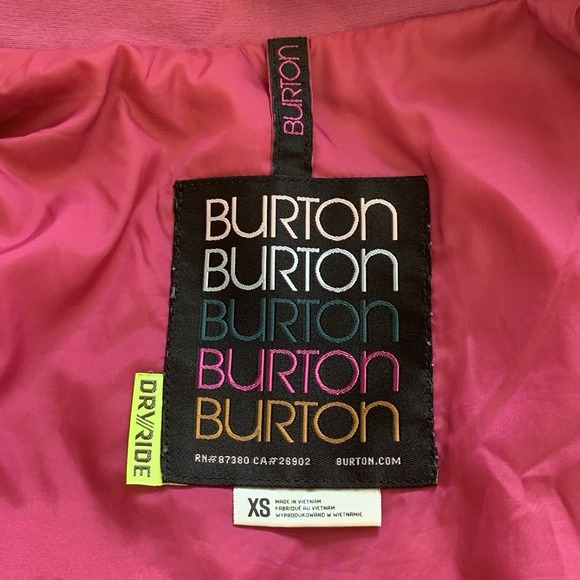 Burton DRYRIDE Womens XS Snowboard Ski Jacket Coat Pink Hooded Vented Winter - Picture 5 of 15